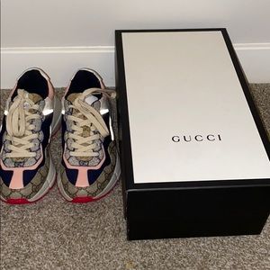 COPY - 100% Authentic Gucci Sneakers